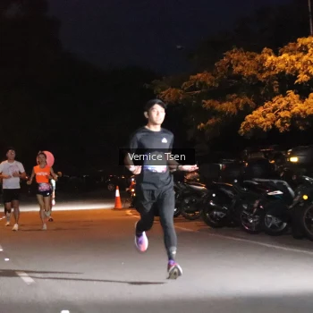Runner Photo 3701421
