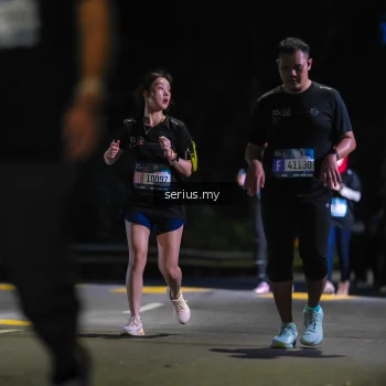 Runner Photo 3701429