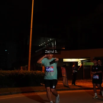 Runner Photo 3701455