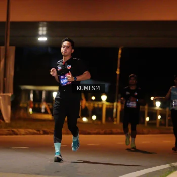 Runner Photo 3701476