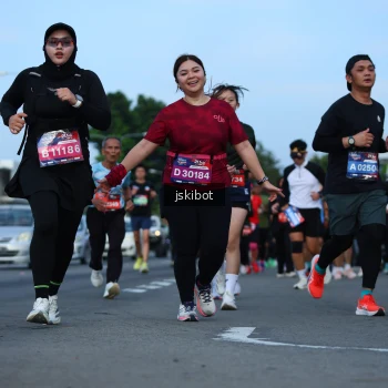 Runner Photo 3701477