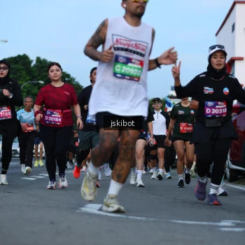 Runner Photo 3701484