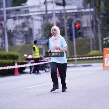 Runner Photo 3701494