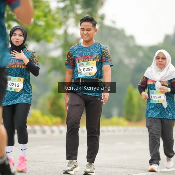 Runner Photo 3701495