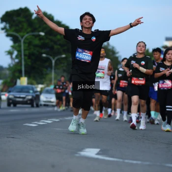Runner Photo 3701542
