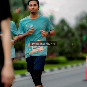 Runner Photo 3701557