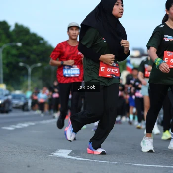 Runner Photo 3701567