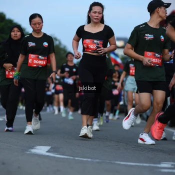 Runner Photo 3701580