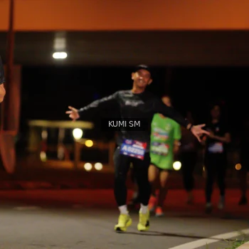 Runner Photo 3701606