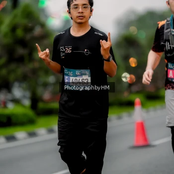 Runner Photo 3701612