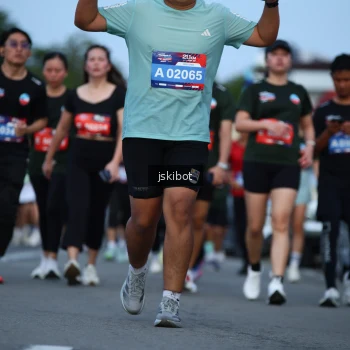 Runner Photo 3701623