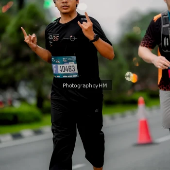 Runner Photo 3701655