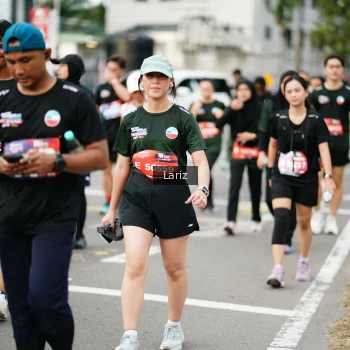Runner Photo 3701671
