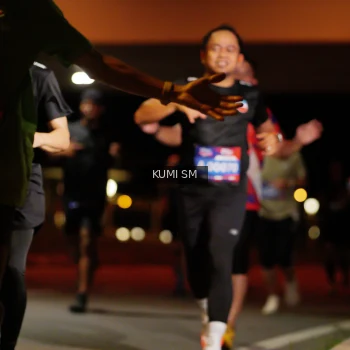 Runner Photo 3701679