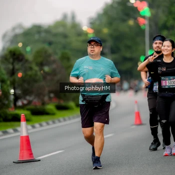 Runner Photo 3701714