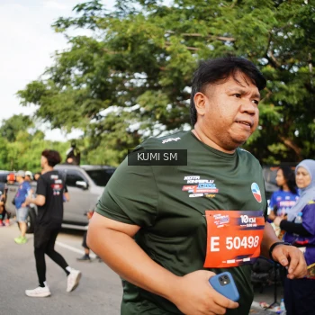 Runner Photo 3701760