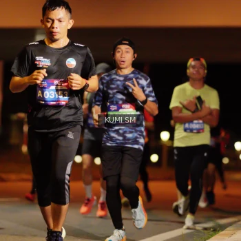 Runner Photo 3701761