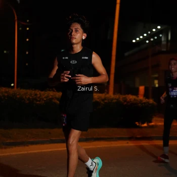 Runner Photo 3701762