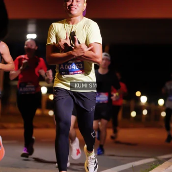 Runner Photo 3701765
