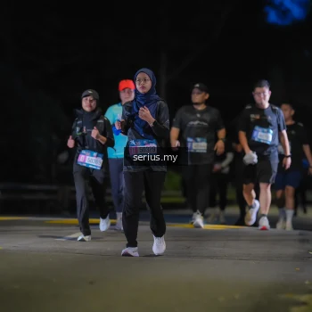 Runner Photo 3701770