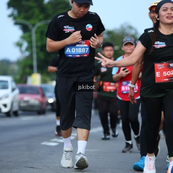 Runner Photo 3701807