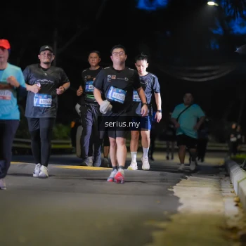 Runner Photo 3701814
