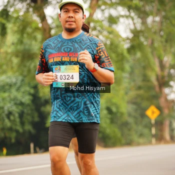 Runner Photo 3701816