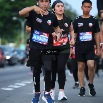 Runner Photo 3701824