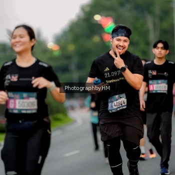 Runner Photo 3701829