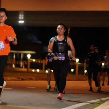 Runner Photo 3701834