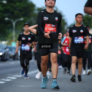 Runner Photo 3701849