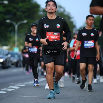 Runner Photo 3701855