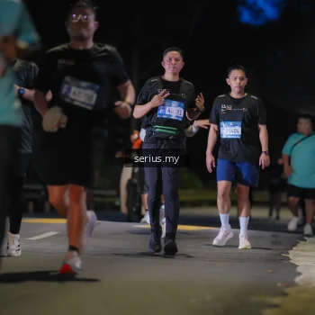 Runner Photo 3701856