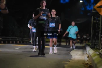 Runner Photo 3701903