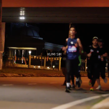 Runner Photo 3701921