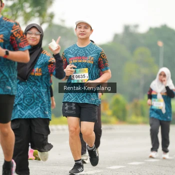 Runner Photo 3701934