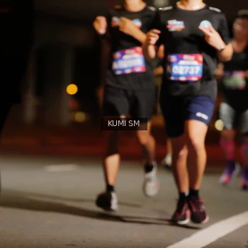Runner Photo 3702004