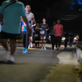Runner Photo 3702027