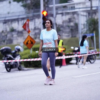 Runner Photo 3702037