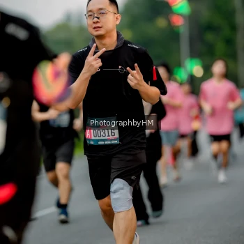 Runner Photo 3702060