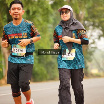 Runner Photo 3702069
