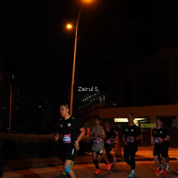 Runner Photo 3702078