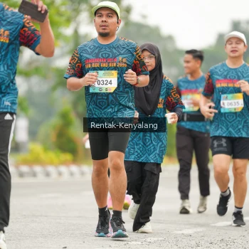Runner Photo 3702106