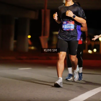Runner Photo 3702111