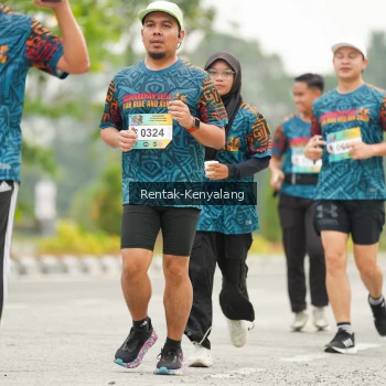 Runner Photo 3702121