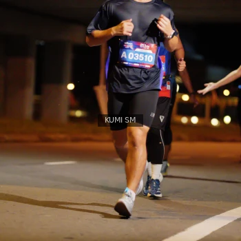 Runner Photo 3702130