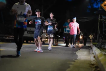 Runner Photo 3702131