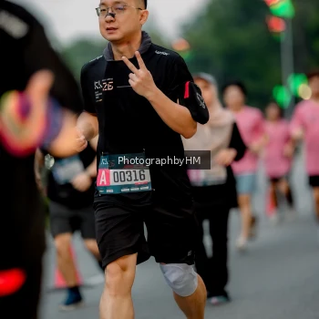 Runner Photo 3702132
