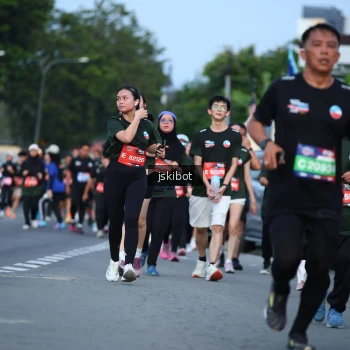 Runner Photo 3702146