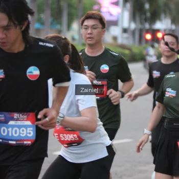 Runner Photo 3702147